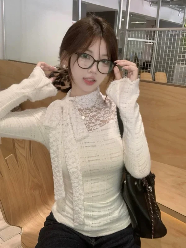 Ribbon Collar Long Sleeve Top